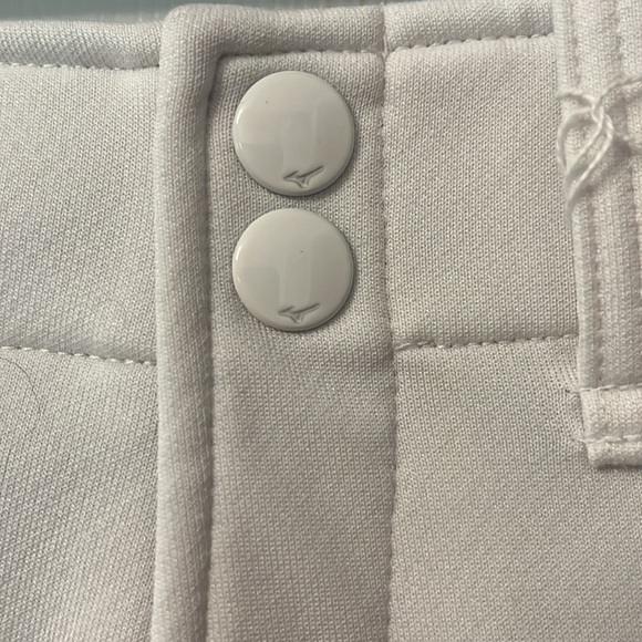 Women’s Mizuno Fast Pitch Performance Softball Pants - Picture 3 of 6